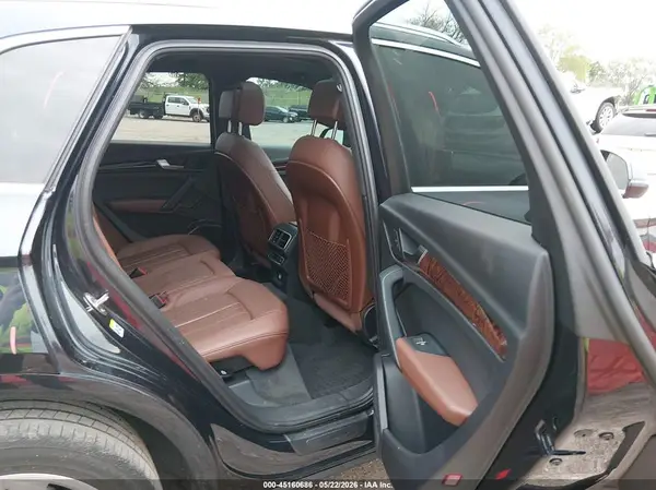 WA1BNAFY9J2024276 2018 AUDI Q5 - Image 8