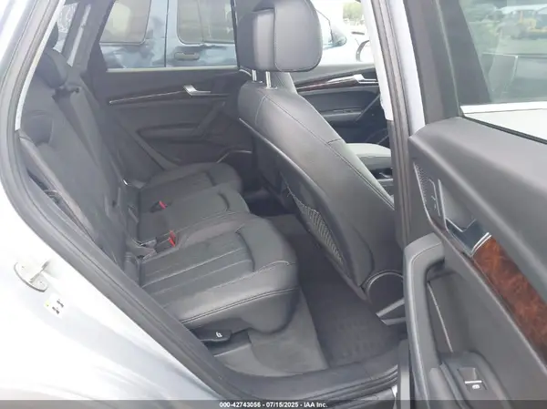 WA1BNAFY9J2025914 2018 AUDI Q5 - Image 8