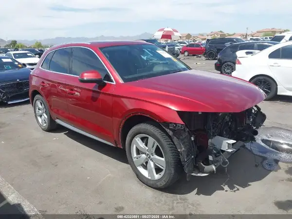 WA1BNAFY9J2038114 2018 AUDI Q5 - Image 1