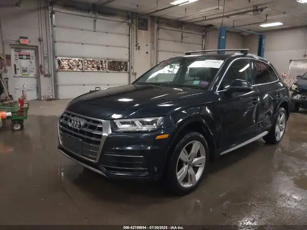 WA1BNAFY9J2043927 2018 AUDI Q5 - Image 2