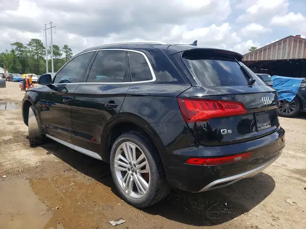 WA1BNAFY9J2047654 2018 AUDI Q5 - Image 2