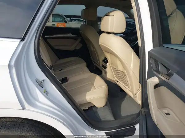 WA1BNAFY9J2049534 2018 AUDI Q5 - Image 8
