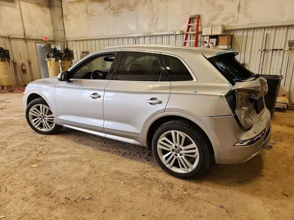WA1BNAFY9J2049596 2018 AUDI Q5 - Image 2