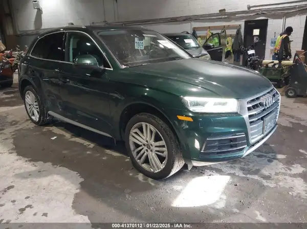 WA1BNAFY9J2090780 2018 AUDI Q5 - Image 1
