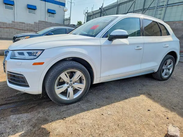 WA1BNAFY9J2091279 2018 AUDI Q5 - Image 1