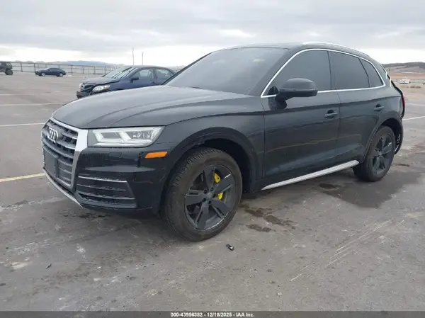 WA1BNAFY9J2092254 2018 AUDI Q5 - Image 2