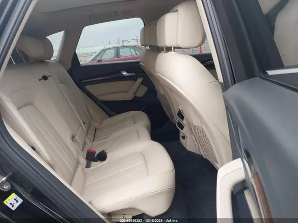 WA1BNAFY9J2092254 2018 AUDI Q5 - Image 8