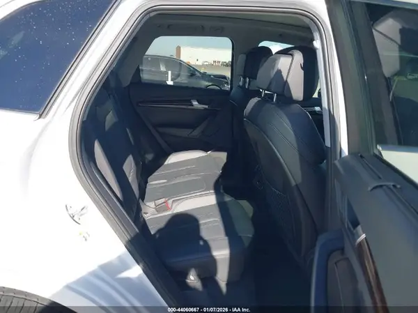 WA1BNAFY9J2096370 2018 AUDI Q5 - Image 8