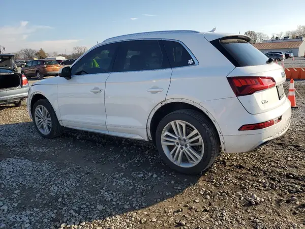 WA1BNAFY9J2107061 2018 AUDI Q5 - Image 2