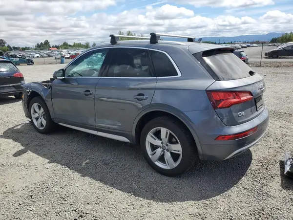 WA1BNAFY9J2124832 2018 AUDI Q5 - Image 2