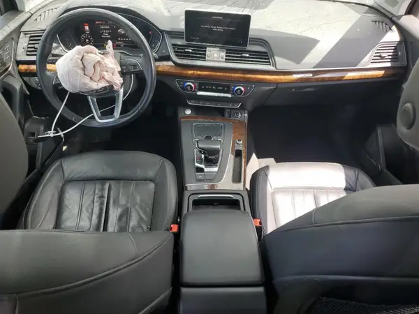 WA1BNAFY9J2124832 2018 AUDI Q5 - Image 8