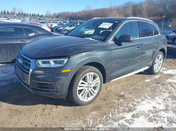 WA1BNAFY9J2126919 2018 AUDI Q5 - Image 2
