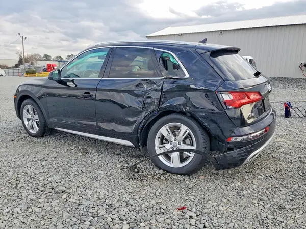 WA1BNAFY9J2140075 2018 AUDI Q5 - Image 2