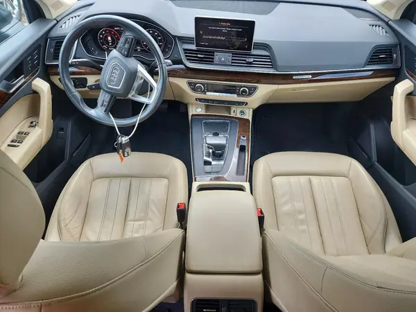 WA1BNAFY9J2142036 2018 AUDI Q5 - Image 8
