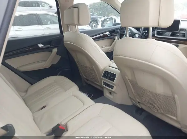 WA1BNAFY9J2154476 2018 AUDI Q5 - Image 8