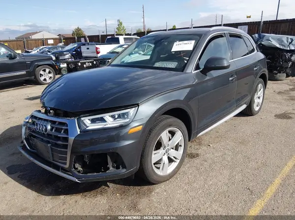 WA1BNAFY9J2154896 2018 AUDI Q5 - Image 2
