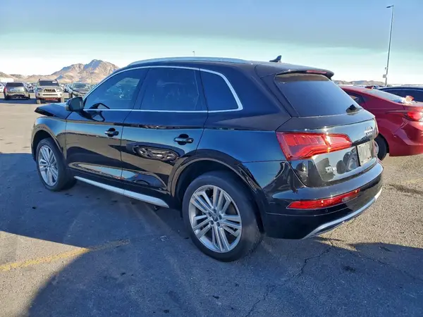 WA1BNAFY9J2170192 2018 AUDI Q5 - Image 2