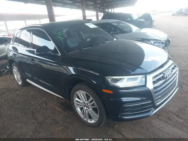WA1BNAFY9J2174677 2018 AUDI Q5 - Image 1