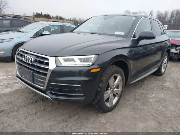 WA1BNAFY9J2176574 2018 AUDI Q5 - Image 2