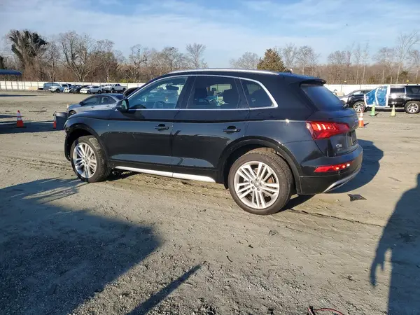 WA1BNAFY9J2196145 2018 AUDI Q5 - Image 2