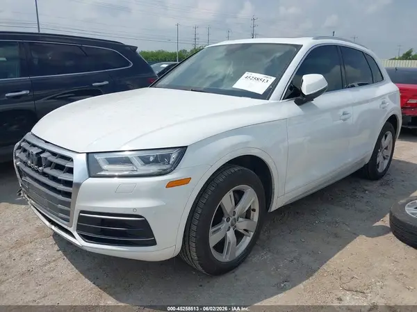 WA1BNAFY9J2199515 2018 AUDI Q5 - Image 2