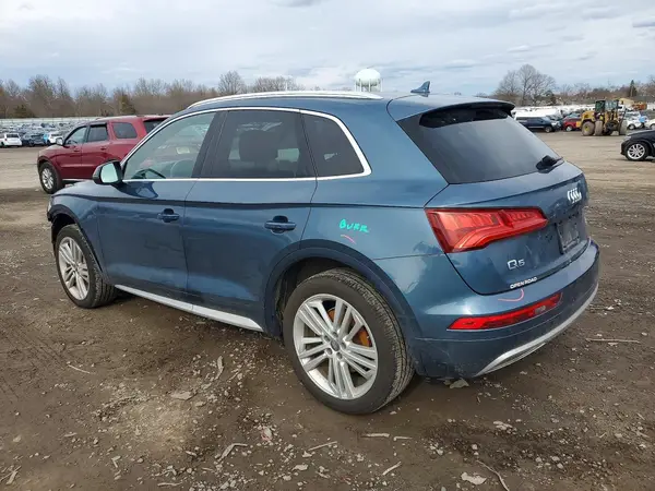 WA1BNAFY9J2200761 2018 AUDI Q5 - Image 2