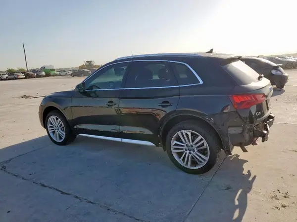 WA1BNAFY9J2200937 2018 AUDI Q5 - Image 2