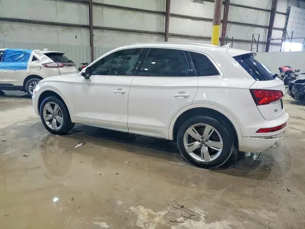 WA1BNAFY9J2208200 2018 AUDI Q5 - Image 2