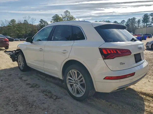 WA1BNAFY9J2208827 2018 AUDI Q5 - Image 2