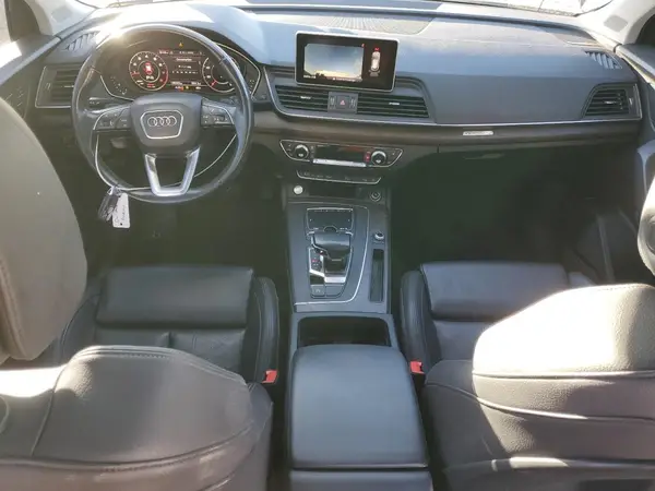 WA1BNAFY9J2215051 2018 AUDI Q5 - Image 8