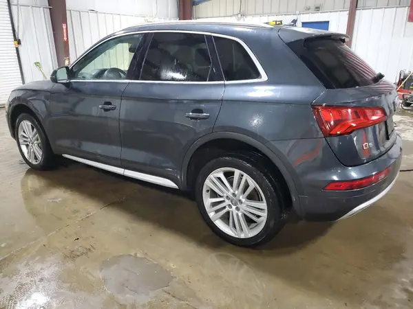 WA1BNAFY9J2220735 2018 AUDI Q5 - Image 2