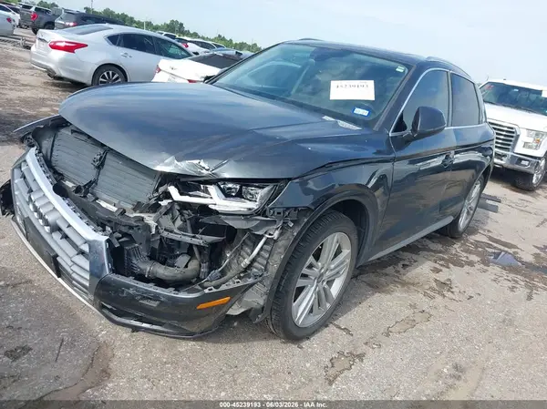 WA1BNAFY9J2239365 2018 AUDI Q5 - Image 2