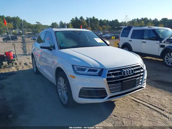 WA1BNAFY9K2024845 2019 AUDI Q5 - Image 1