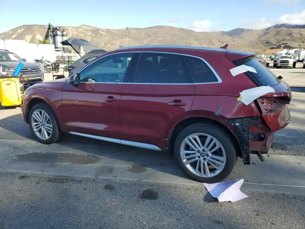 WA1BNAFY9K2025073 2019 AUDI Q5 - Image 2