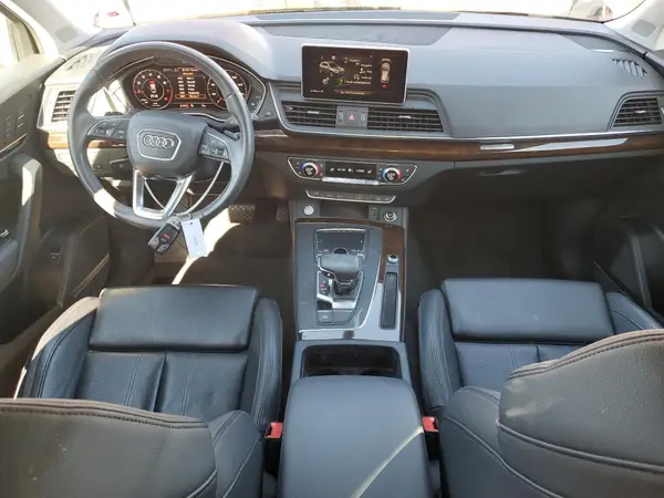 WA1BNAFY9K2025073 2019 AUDI Q5 - Image 8
