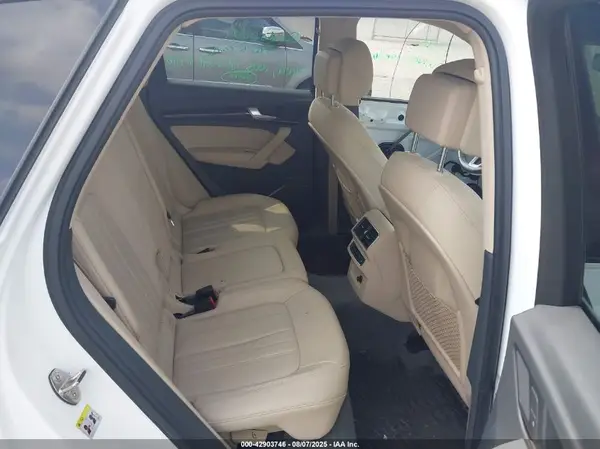 WA1BNAFY9K2027292 2019 AUDI Q5 - Image 8