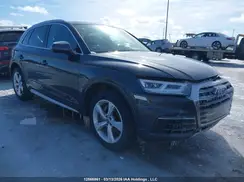 WA1BNAFY9K2045498 2019 AUDI Q5
