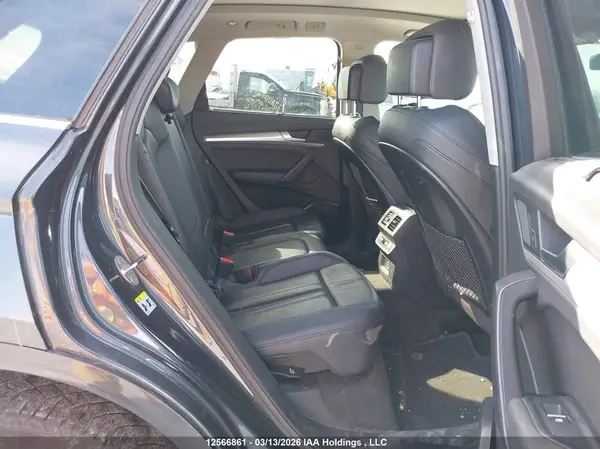 WA1BNAFY9K2045498 2019 AUDI Q5 - Image 8