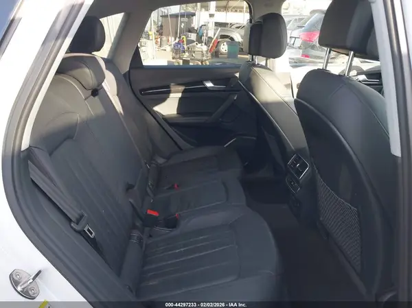 WA1BNAFY9K2056453 2019 AUDI Q5 - Image 8