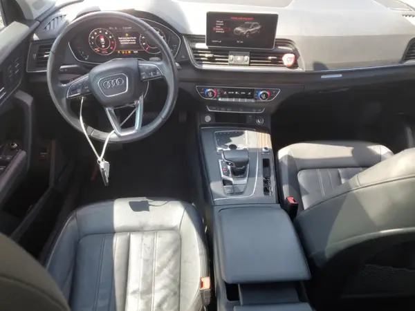 WA1BNAFY9K2060941 2019 AUDI Q5 - Image 8