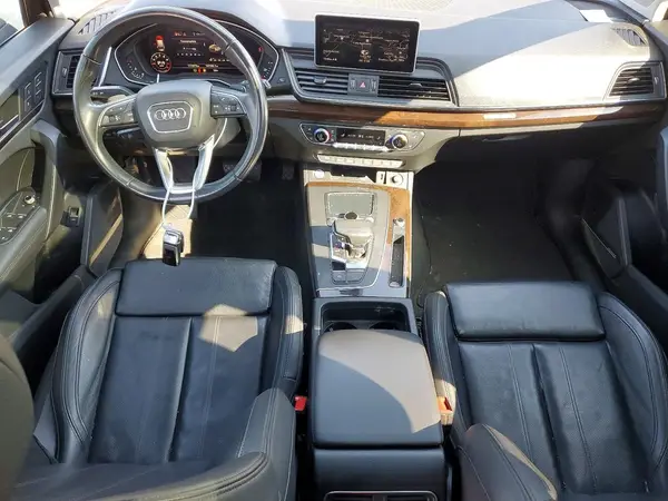 WA1BNAFY9K2074399 2019 AUDI Q5 - Image 8