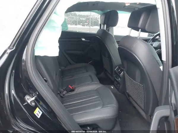 WA1BNAFY9K2084205 2019 AUDI Q5 - Image 8
