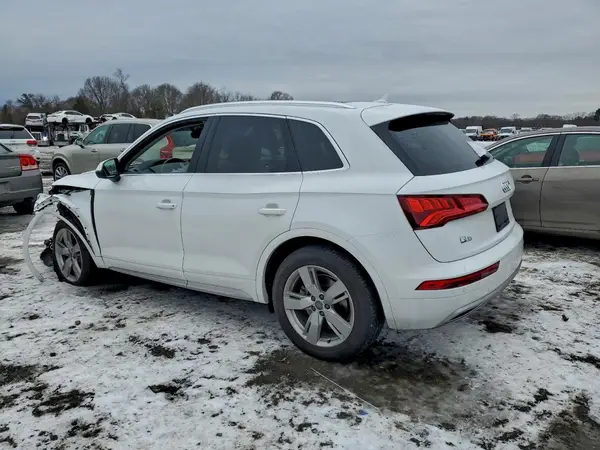 WA1BNAFY9K2091963 2019 AUDI Q5 - Image 2