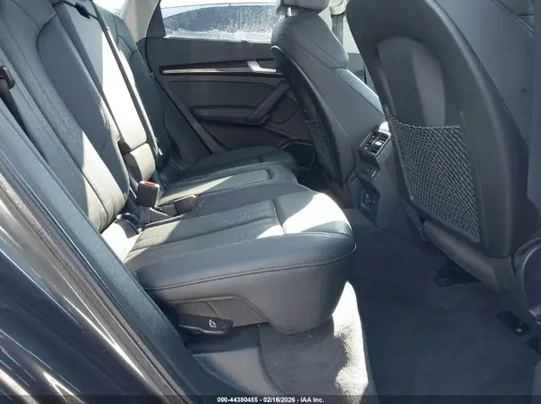 WA1BNAFY9K2099190 2019 AUDI Q5 - Image 8