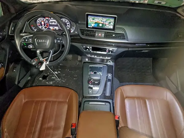 WA1BNAFY9K2108096 2019 AUDI Q5 - Image 8