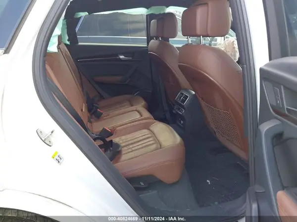 WA1BNAFY9K2130325 2019 AUDI Q5 - Image 8
