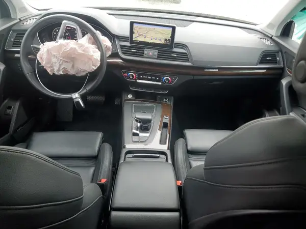 WA1BNAFY9K2144323 2019 AUDI Q5 - Image 8