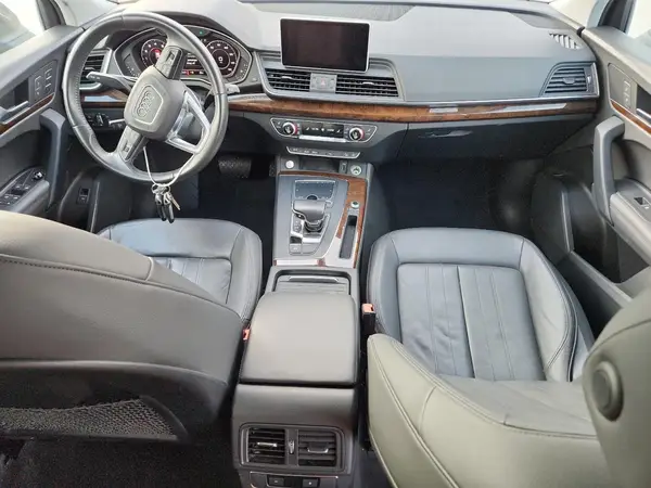 WA1BNAFY9L2024216 2020 AUDI Q5 - Image 8