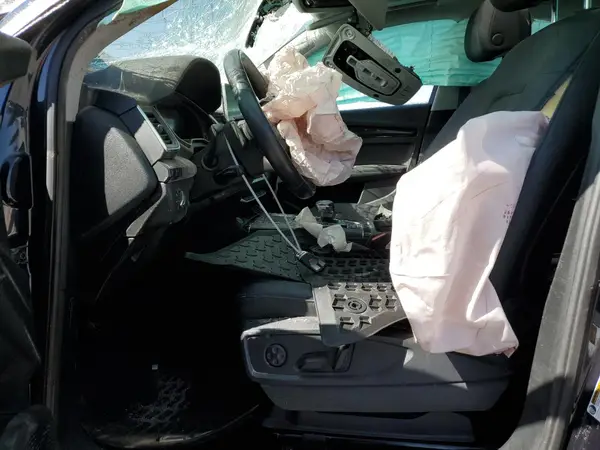 WA1BNAFY9L2036849 2020 AUDI Q5 - Image 7
