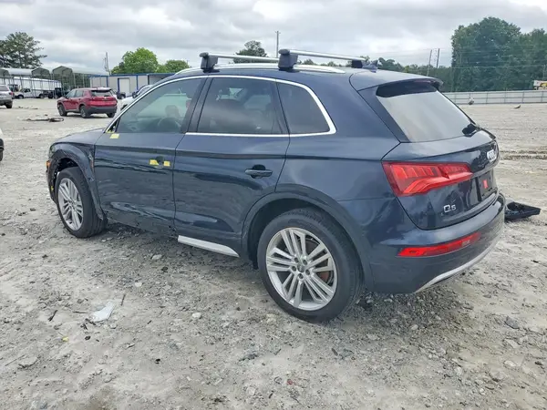 WA1BNAFY9L2036995 2020 AUDI Q5 - Image 2